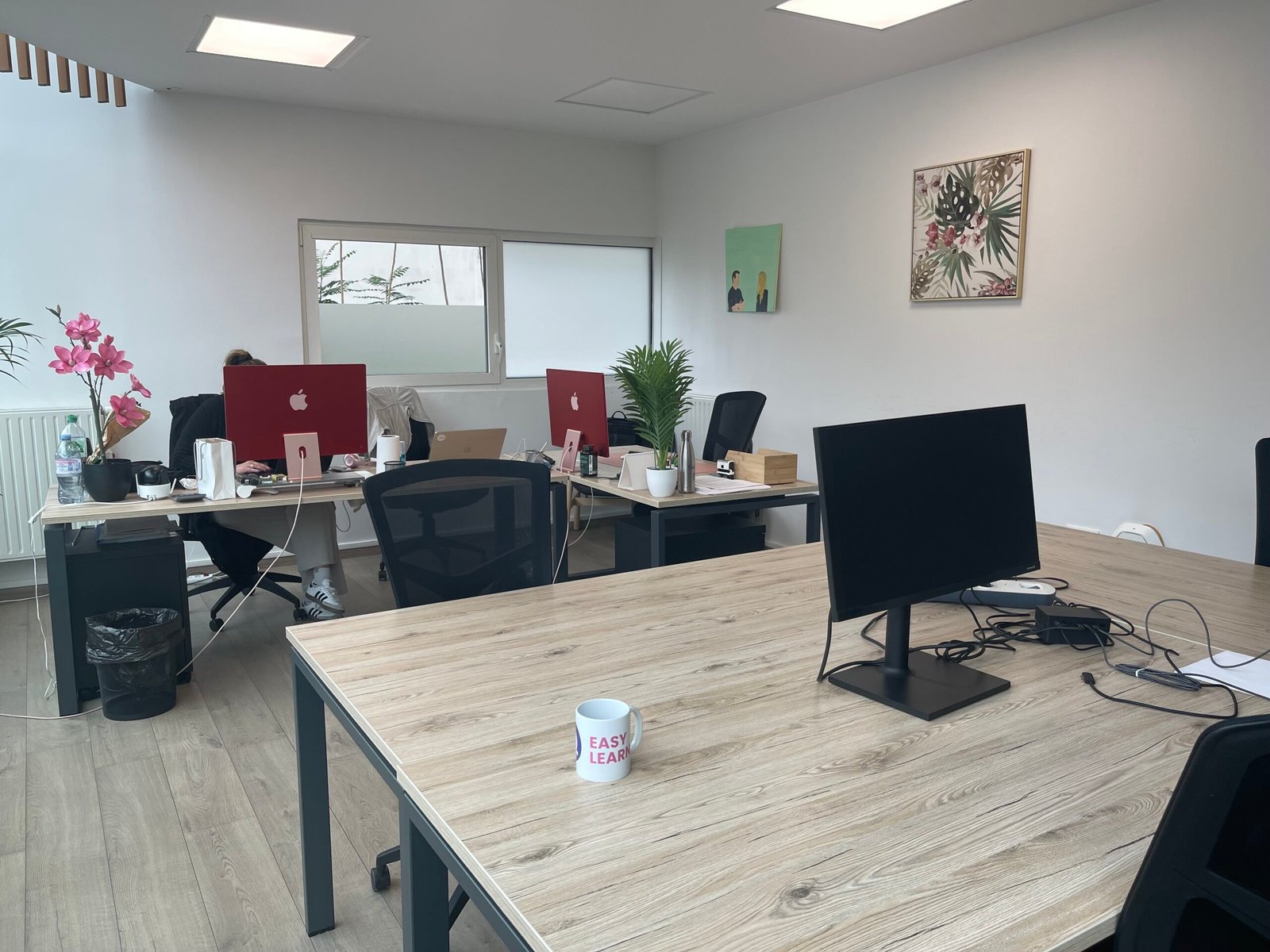 commandes de base AutoCAD, débutant AutoCAD, commande ligne LINE, cercle CIRCLE, polygone POLYGON, rectangle RECTANGLE, arc ARC, modifier TRIM couper, EXTEND prolonger, copier COPY, déplacer MOVE, effacer ERASE, texte TEXT, cotation DIMENSION, calques LAYER, enregistrer SAVE, imprimer PRINT, zoom ZOOM, panoramique PAN, précision accrochage OSNAP, gestion calques, flux travail dessinateur, modélisation 2D, plan technique, tutoriel AutoCAD, formation AutoCAD, e‑learning, blended learning, Qualiopi, CPF RNCP, ORSYS Cegos CNAM, Paris Lyon Marseille Toulouse Lille Nantes Strasbourg Bordeaux Montpellier Rennes